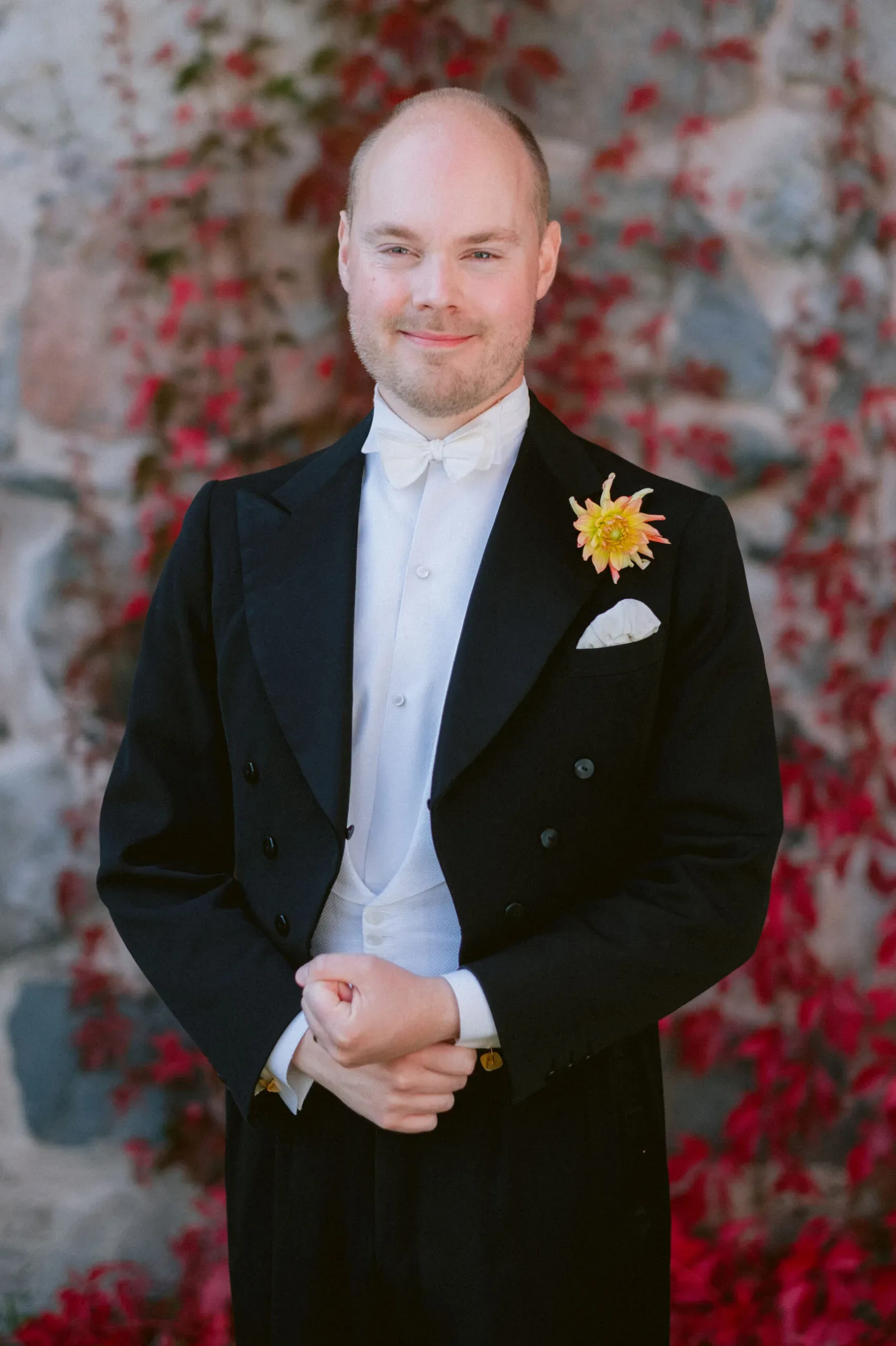 Anna & Richard under sitt borgliga bröllop på Nyköpingshus bild 5