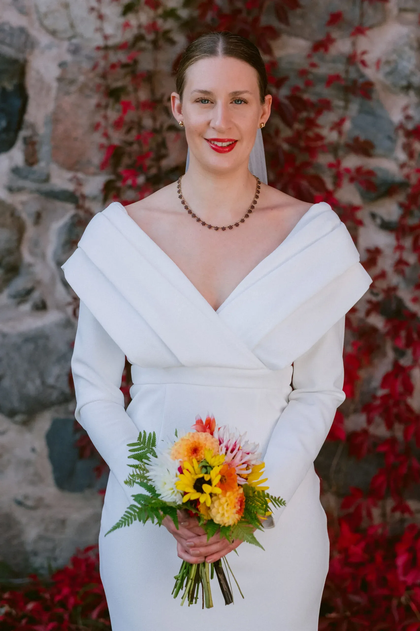 Anna & Richard under sitt borgliga bröllop på Nyköpingshus bild 6