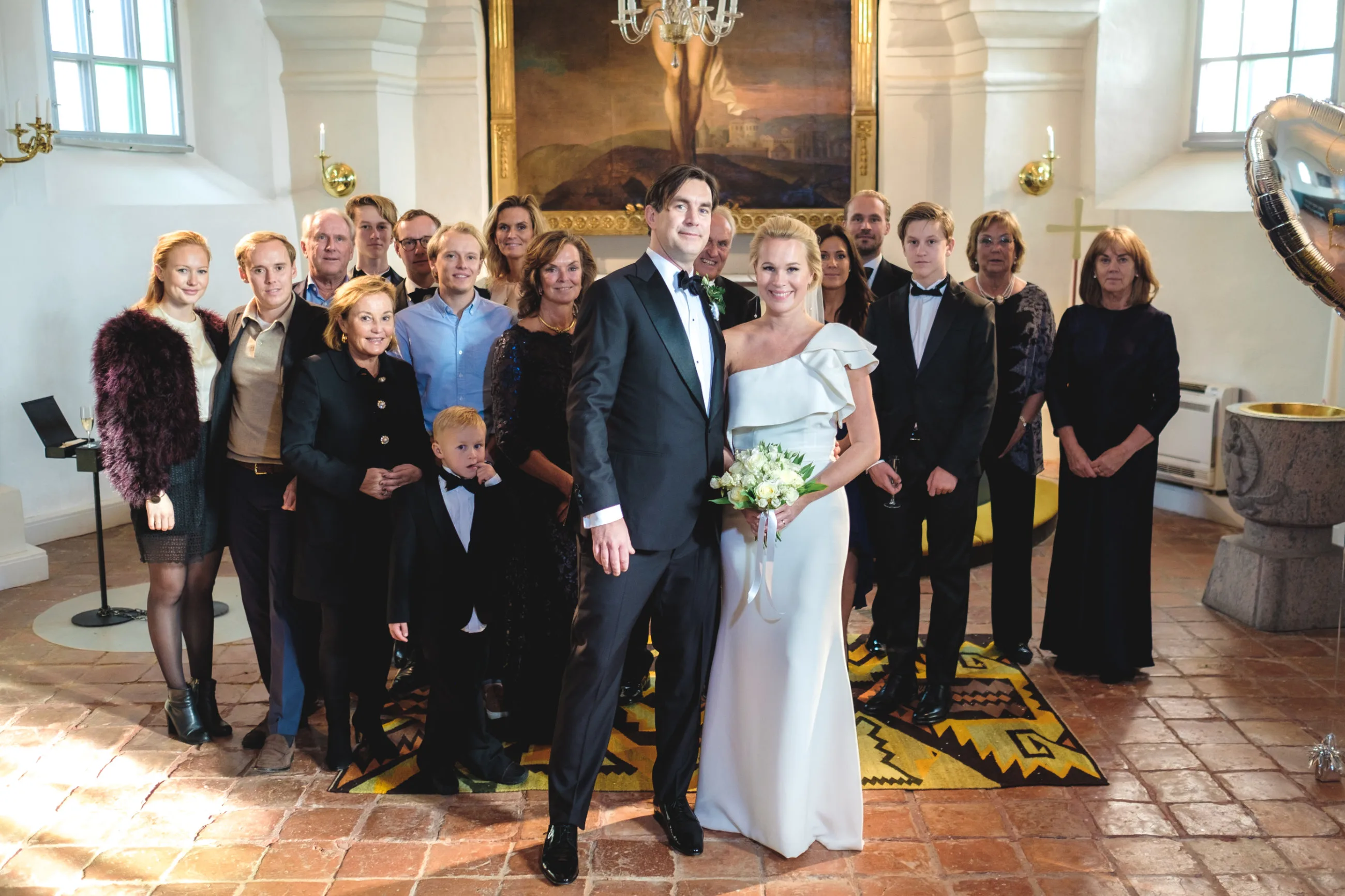 Caroline & Erik under sin bröllopsdag bild 11