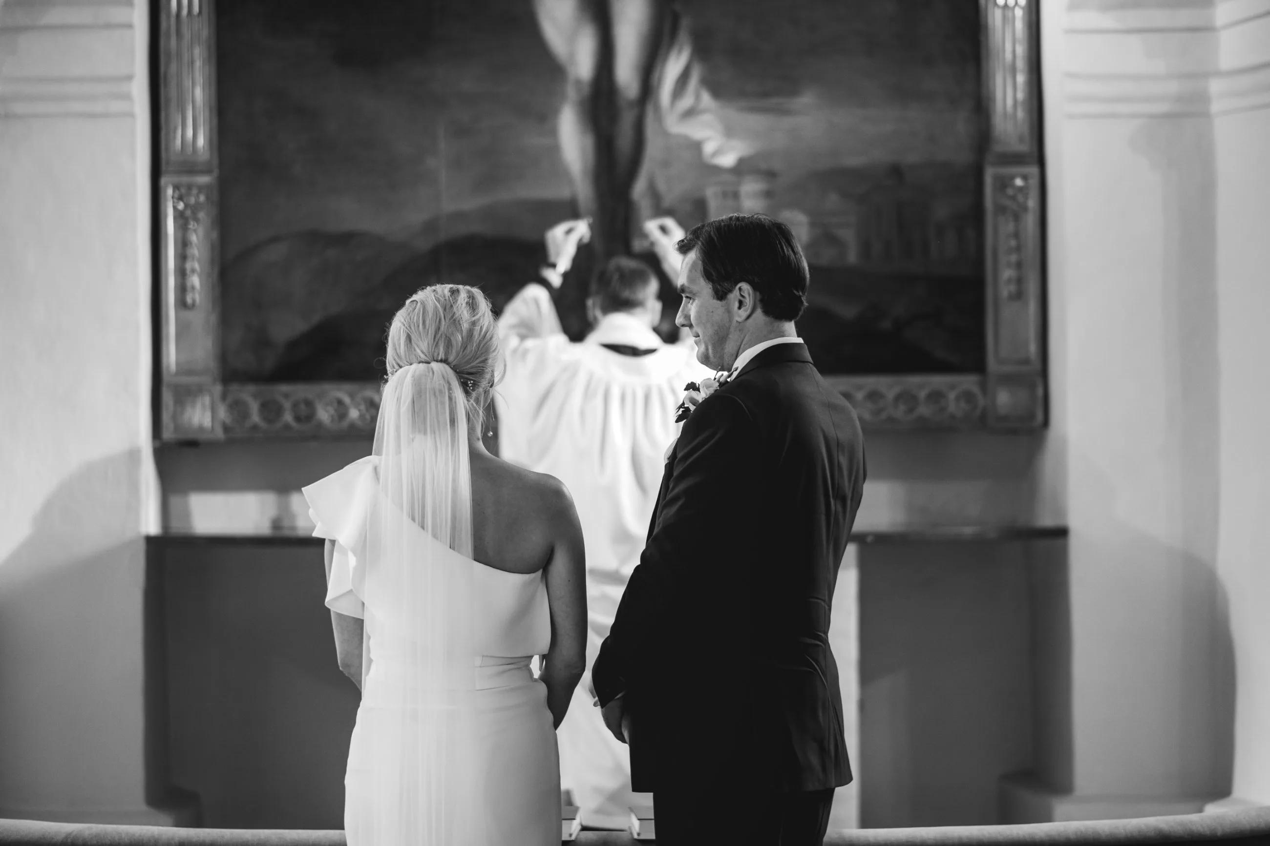 Caroline & Erik under sin bröllopsdag bild 4