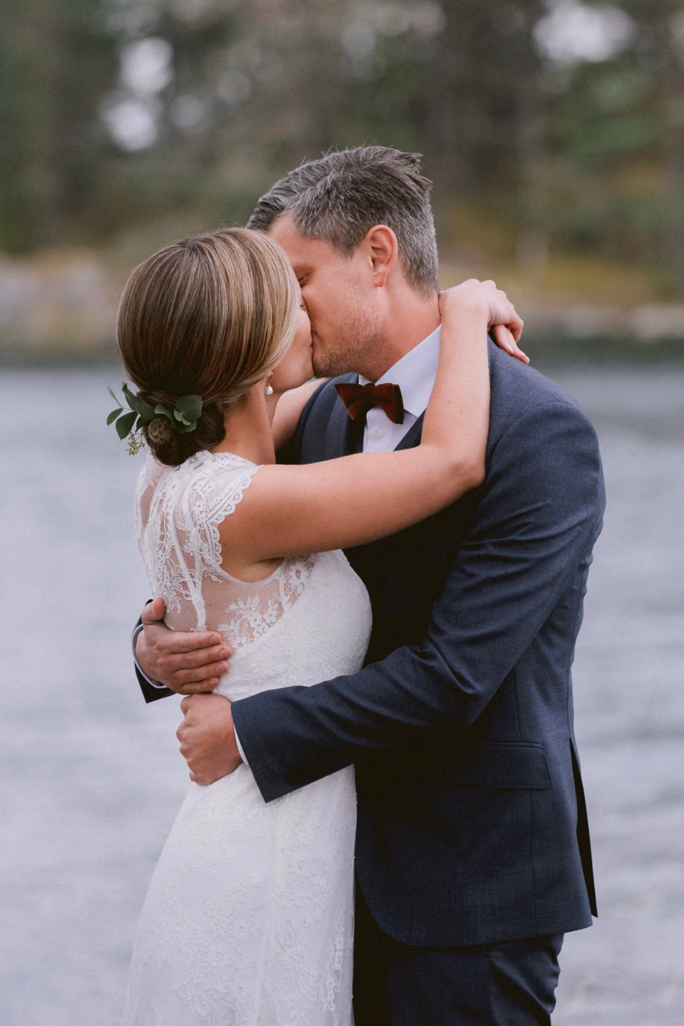 Ida & Johan – kyssas vid vattnet