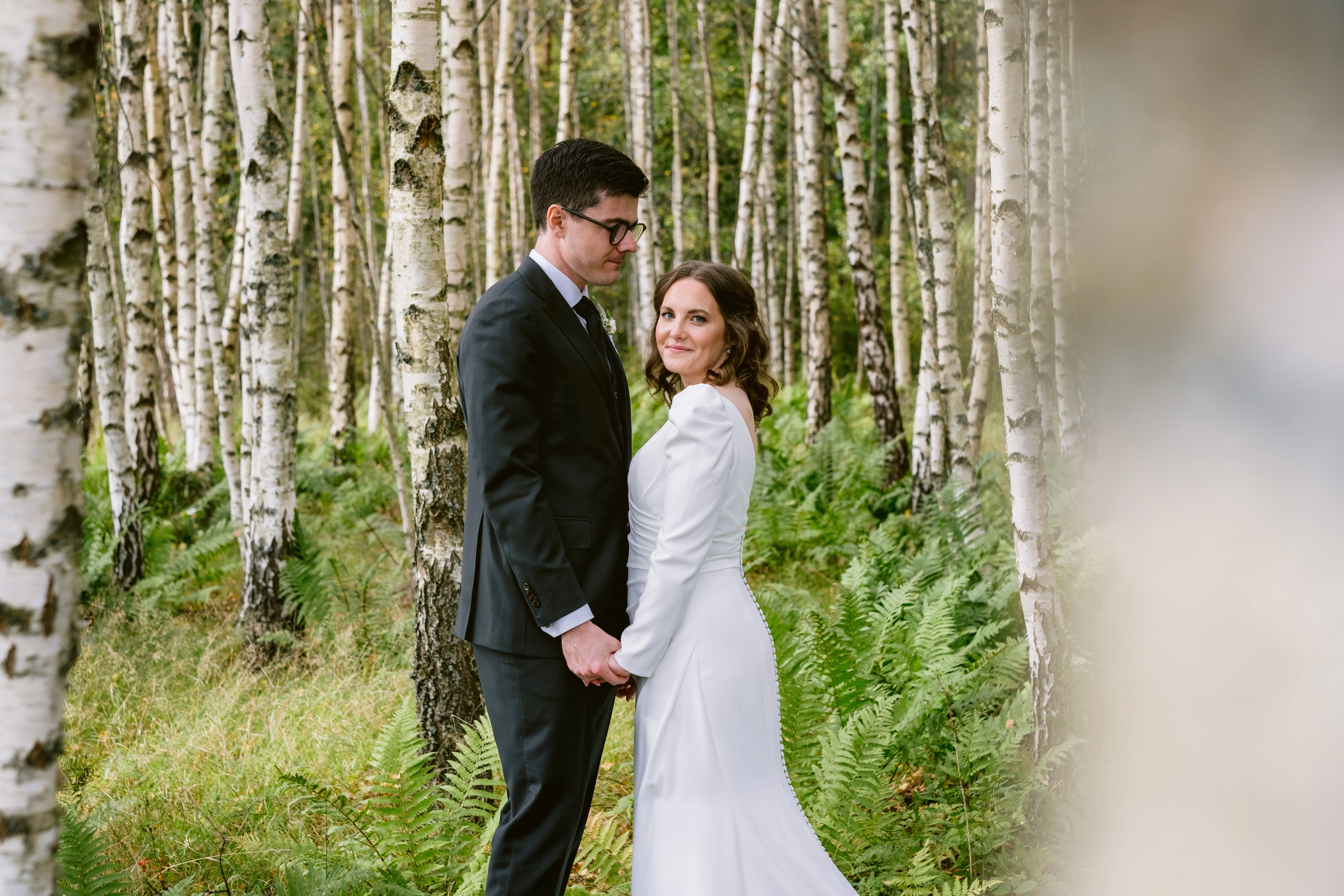 Jessica & Daniel under sitt bröllop på Rosenhanska Magasinet utanför Nyköping bild 24