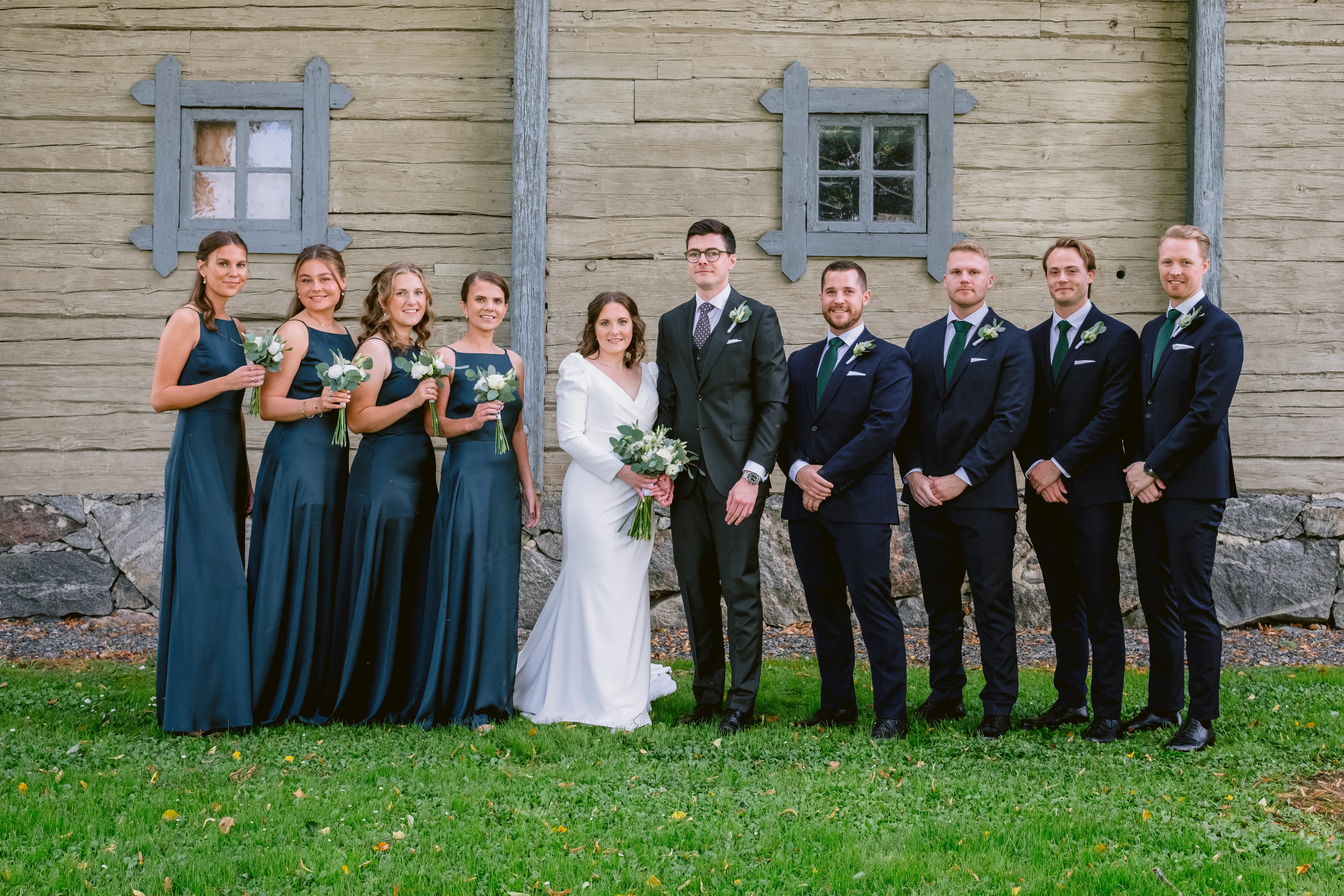 Jessica & Daniel under sitt bröllop på Rosenhanska Magasinet utanför Nyköping bild 11